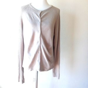 5 for $25 ❤ Button Down sweater